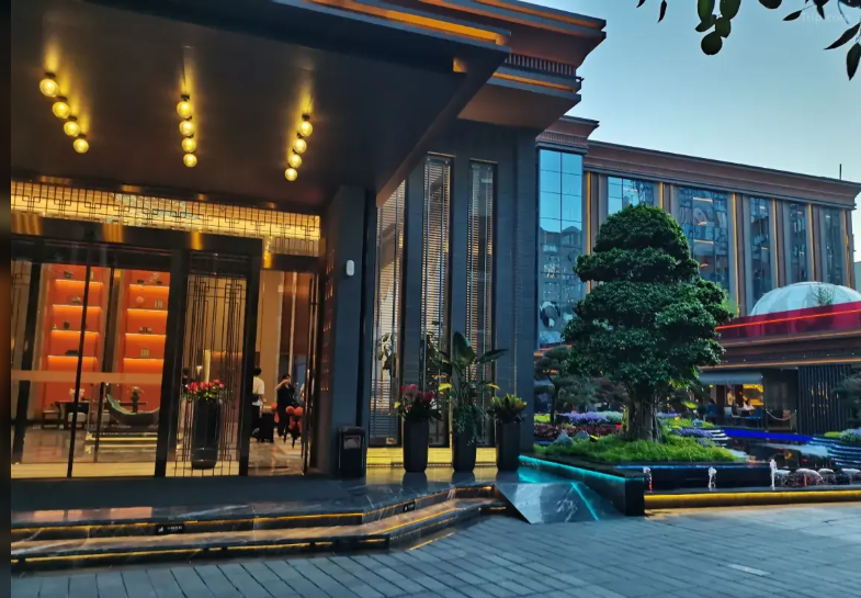 Pushi Hotel (Chengdu Kuanzhai Alley Metro Station)